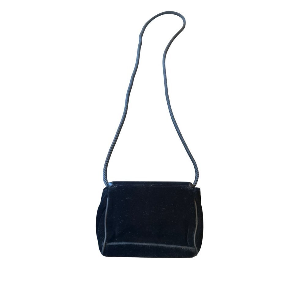 Jessica McClintock Black Velvet Mini Shoulder Bag With Snap Closure & Rope Strap - Picture 5 of 5
